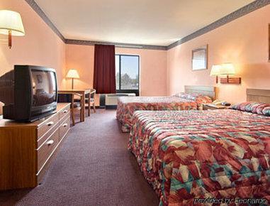 Motel Super 8 By Wyndham Lees Summit